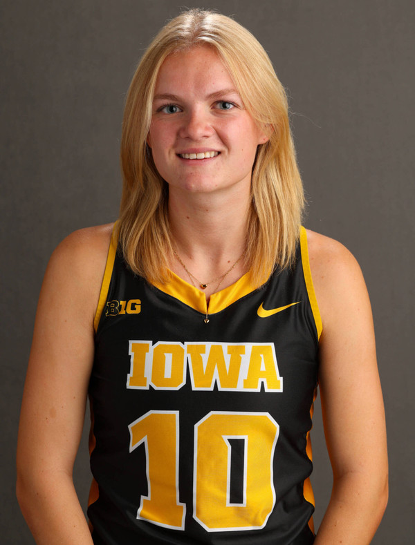 Dionne van Aalsum - Field Hockey - University of Iowa Athletics