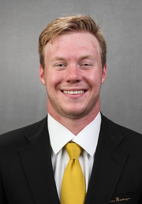 Max Cooper - Football - University of Iowa Athletics