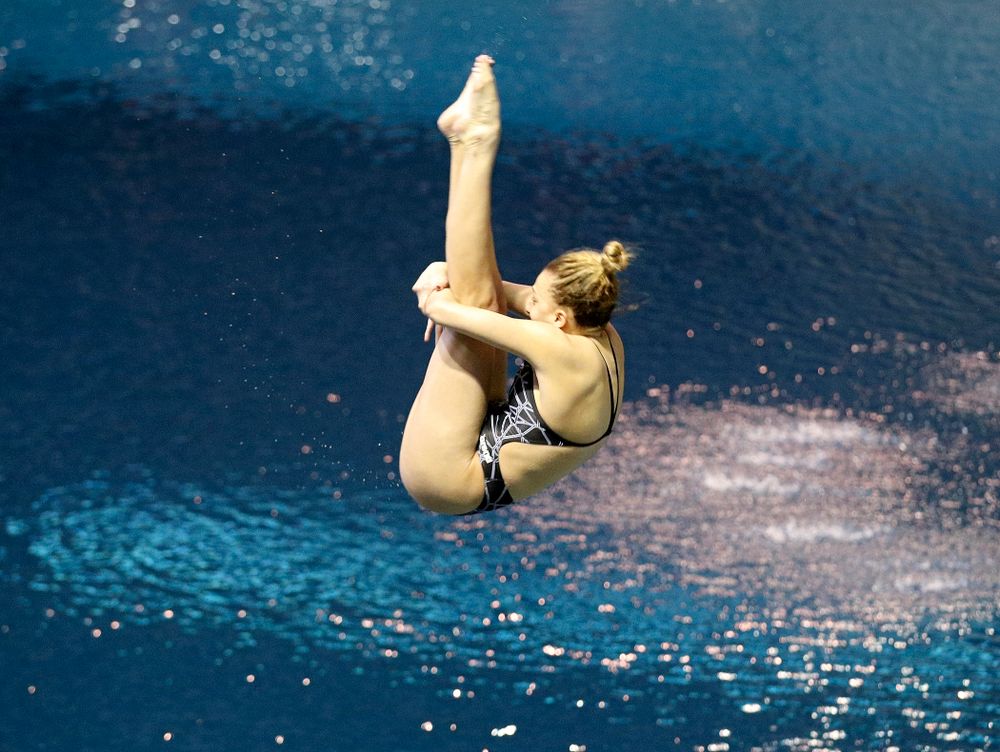 Iowa’s Samantha Tamborski competes in the women’s 1 meter diving preliminary event during the 2020 Women’s Big Ten Swimming and Diving Championships at the Campus Recreation and Wellness Center in Iowa City on Thursday, February 20, 2020. (Stephen Mally/hawkeyesports.com)