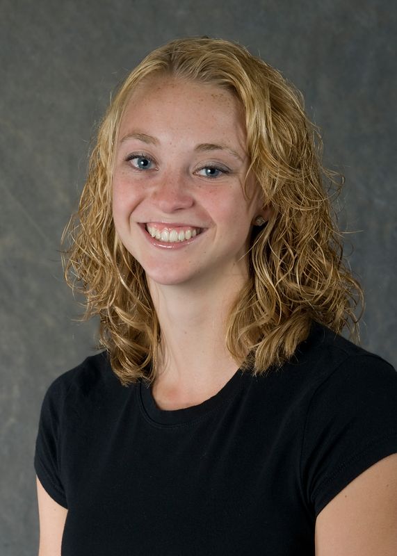 Emily Hovren - Women's Swim &amp; Dive - University of Iowa Athletics