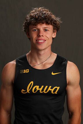 Kalen Walker - Men's Track &amp; Field - University of Iowa Athletics