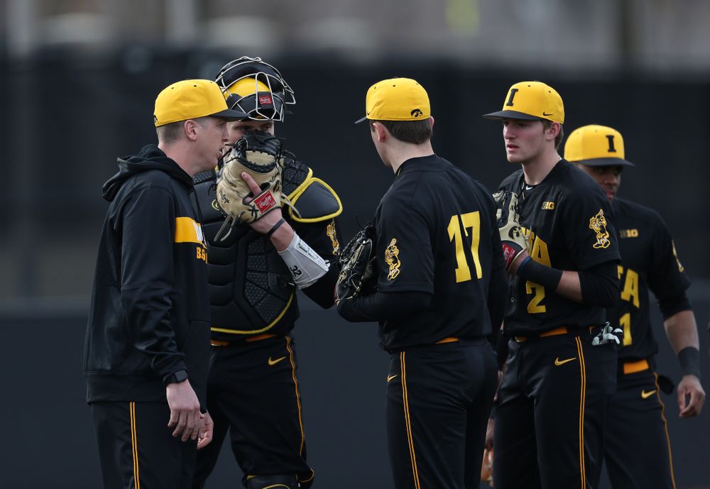 Volunteer assistant pitching coach Tom Gorzelanny against Simpson College Tuesday, March 19, 2019 at Duane Banks Field. (Brian Ray/hawkeyesports.com)