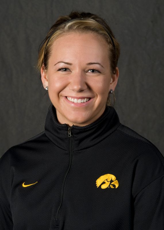 Calli Moore - Women's Rowing - University of Iowa Athletics