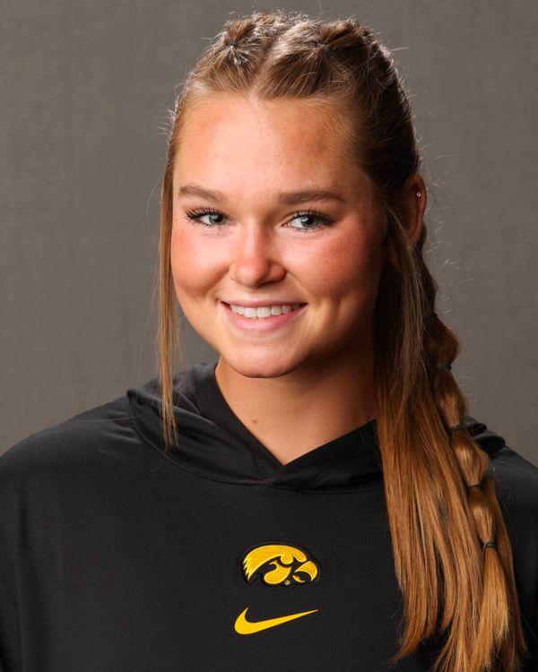 Delaney Holtey - Women's Soccer - University of Iowa Athletics