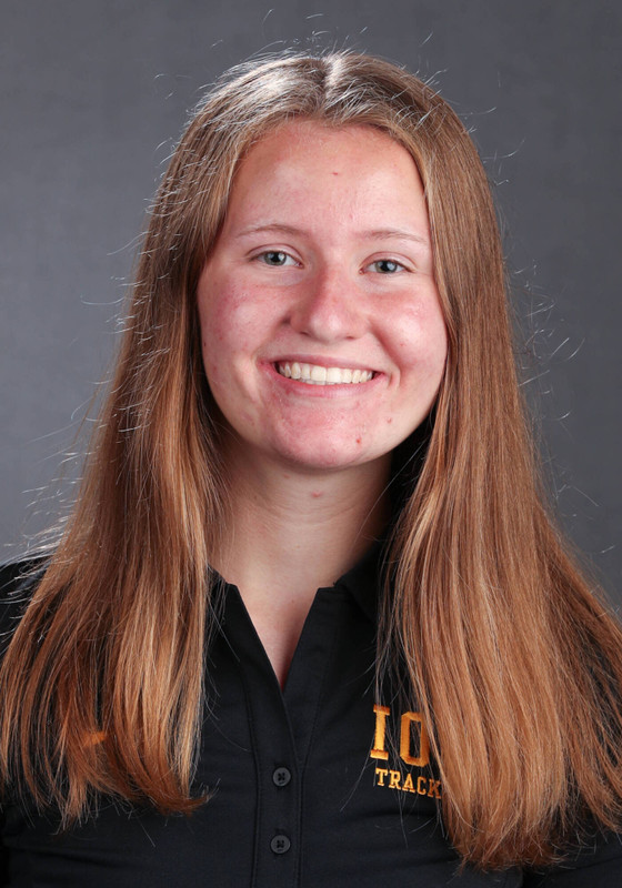 Claire Edmondson – University of Iowa Athletics