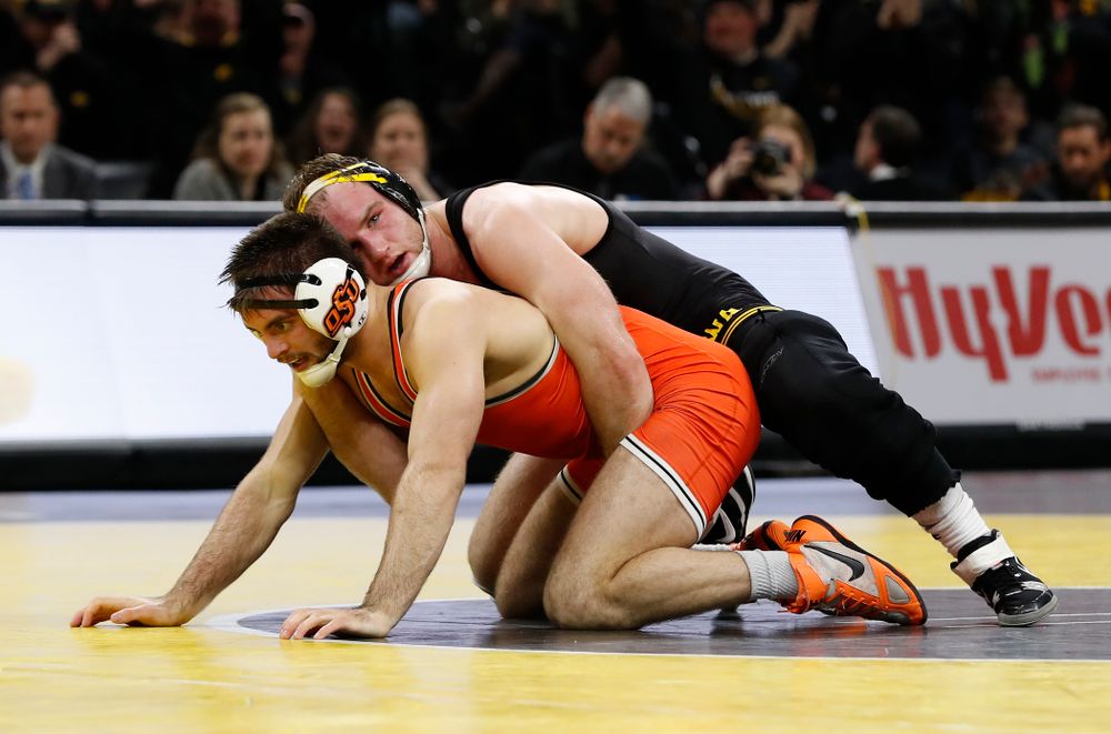 Iowa's Alex Marinelli Wrestles Oklahoma State's Chandler Rogers at 165 pounds 