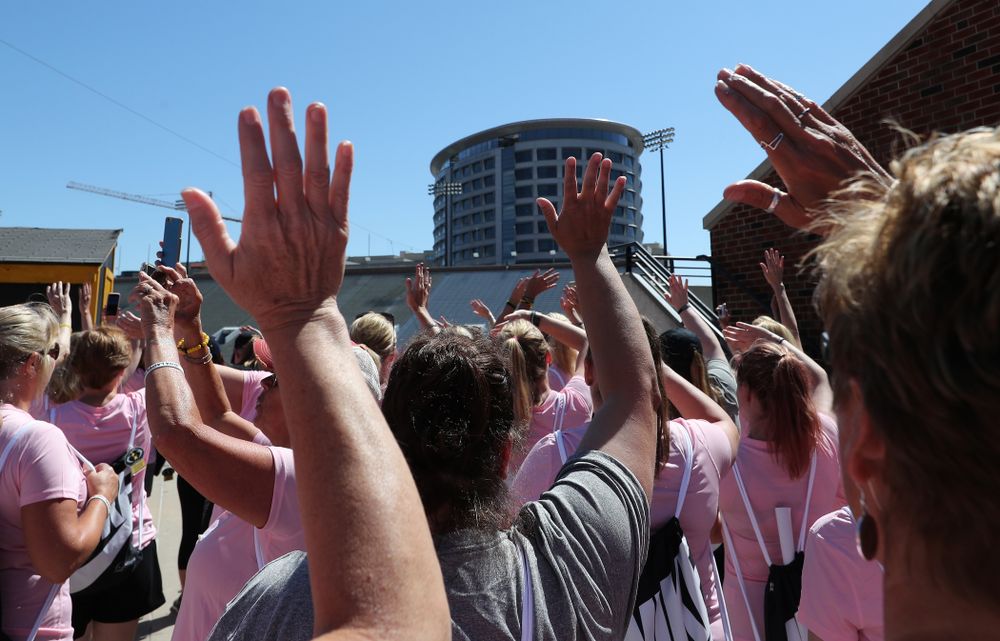 Participants in the 2019 Iowa Ladies Football Academy wave to the Stead Family ChildrenÕs Hospital Saturday, June 8, 2019 at Kinnick Stadium. (Brian Ray/hawkeyesports.com)