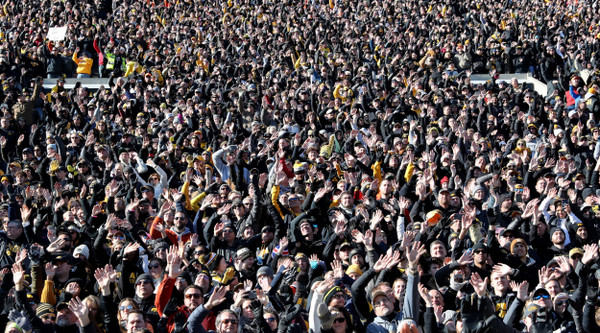 The fans have spoken: Kids’ choice for Hawkeye Wave