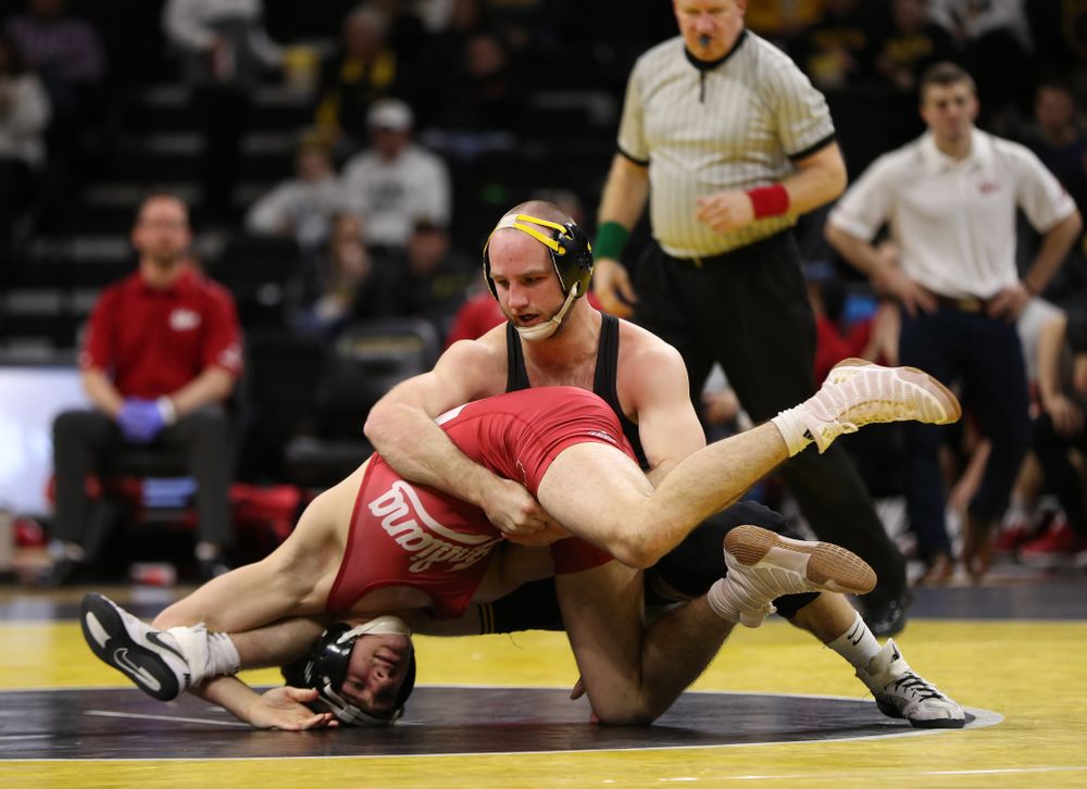 Iowa's Alex Marinelli wrestles Indiana's Dillon Hoey at 165 pounds Friday, February 15, 2019 at Carver-Hawkeye Arena. (Brian Ray/hawkeyesports.com)