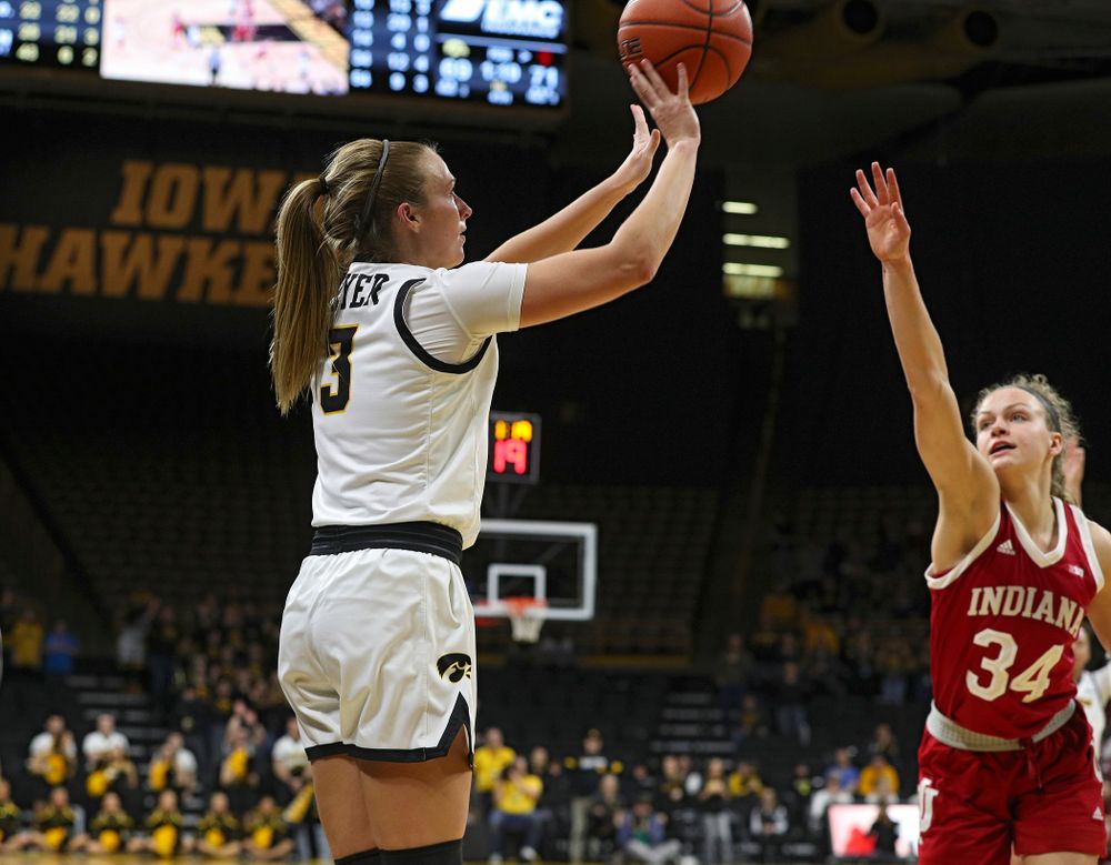 Iowa Hawkeyes guard Makenzie Meyer (3) makes a 3-pointer during the fourth quarter of their game at Carver-Hawkeye Arena in Iowa City on Sunday, January 12, 2020. (Stephen Mally/hawkeyesports.com)