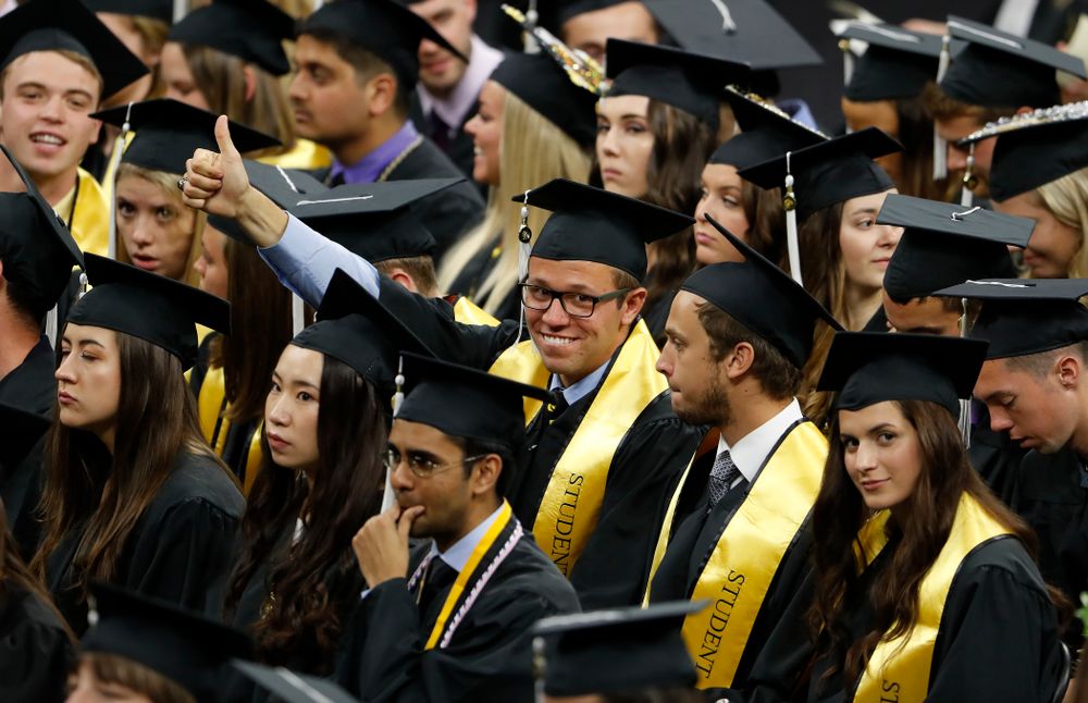 The 2018 College of Liberal Arts and Sciences Spring Commencement Saturday, May 12, 2018 at Carver-Hawkeye Arena. (Brian Ray/hawkeyesports.com)