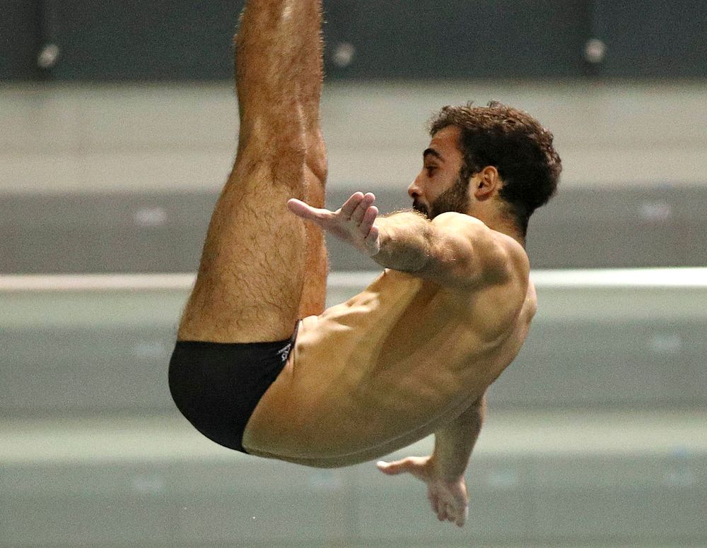 Iowa’s Mohamed Neuman competes in the men’s 1 meter diving event during their meet against Michigan State at the Campus Recreation and Wellness Center in Iowa City on Thursday, Oct 3, 2019. (Stephen Mally/hawkeyesports.com)