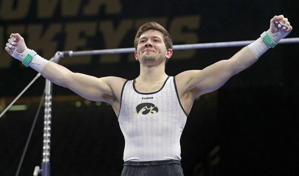 Iowa's Rogelio Vazquez competes in the horizontal bar during the second day of the Big Ten Men's Gymnastics Championships at Carver-Hawkeye Arena in Iowa City on Saturday, Apr. 6, 2019. (Stephen Mally/hawkeyesports.com)