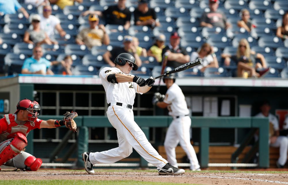 Iowa Hawkeyes designated hitter Austin Guzzo (20) against the Ohio State Buckeyes in the second round of the Big Ten Baseball Tournament  Thursday, May 24, 2018 at TD Ameritrade Park in Omaha, Neb. (Brian Ray/hawkeyesports.com) 