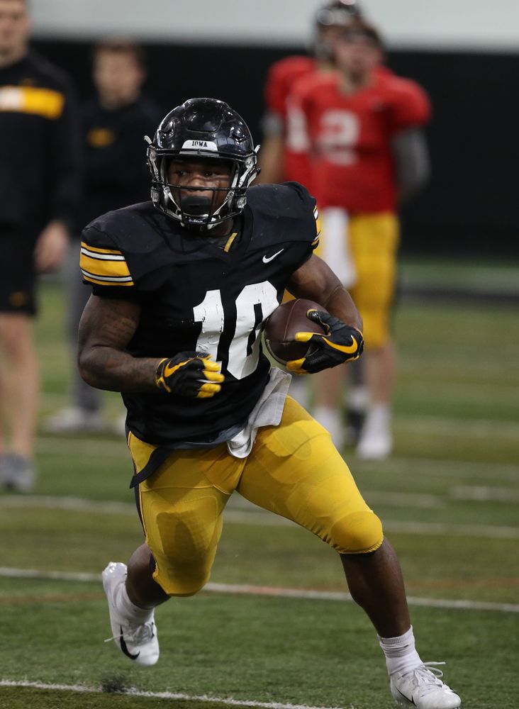 Iowa Hawkeyes running back Mekhi Sargent (10) during preparation for the 2019 Outback Bowl Wednesday, December 19, 2018 at the Hansen Football Performance Center. (Brian Ray/hawkeyesports.com)