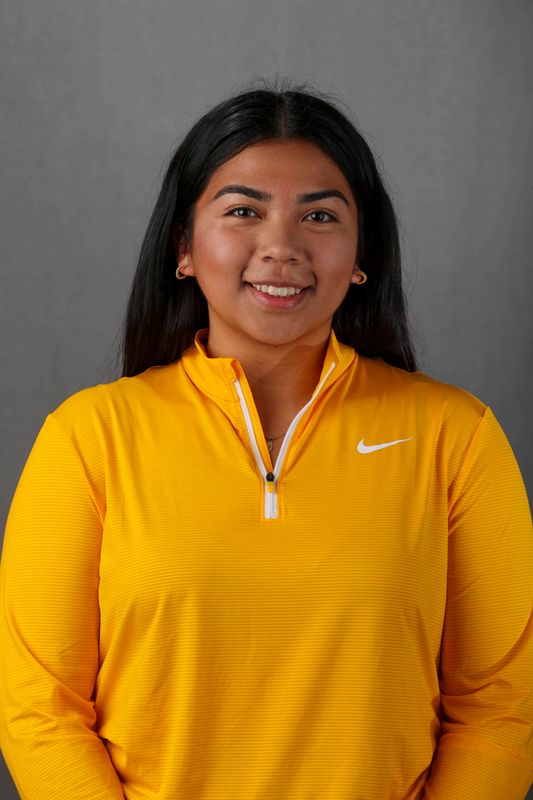 Tiffany Bolaños - Women's Rowing - University of Iowa Athletics