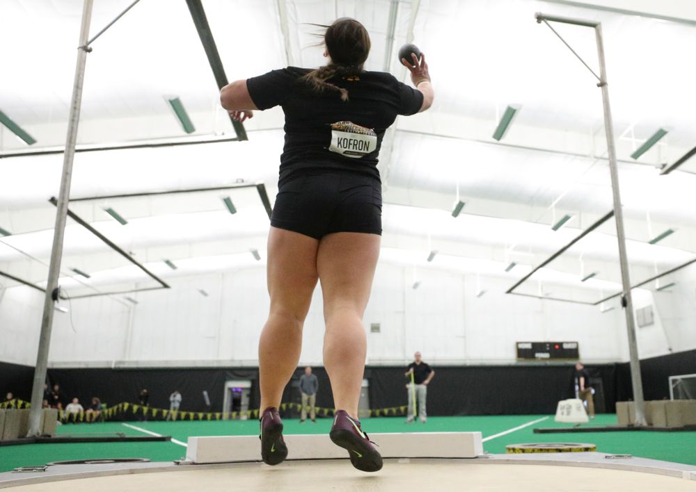 Iowa’s Jamie Kofron throws in the women’s shot put event during the Larry Wieczorek Invitational at the Hawkeye Tennis and Recreation Complex in Iowa City on Friday, January 17, 2020. (Stephen Mally/hawkeyesports.com)