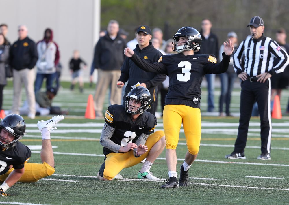 Iowa Hawkeyes place kicker Keith Duncan (3) during the teamÕs final spring practice Friday, April 26, 2019 at the Kenyon Football Practice Facility. (Brian Ray/hawkeyesports.com)