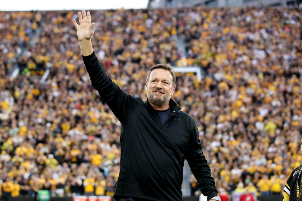 Honorary Captain Bob Stoops before the Iowa Hawkeyes game against the Miami RedHawks Saturday, August 31, 2019 at Kinnick Stadium in Iowa City. (Brian Ray/hawkeyesports.com)