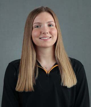 Liz Blewett - Women's Rowing - University of Iowa Athletics