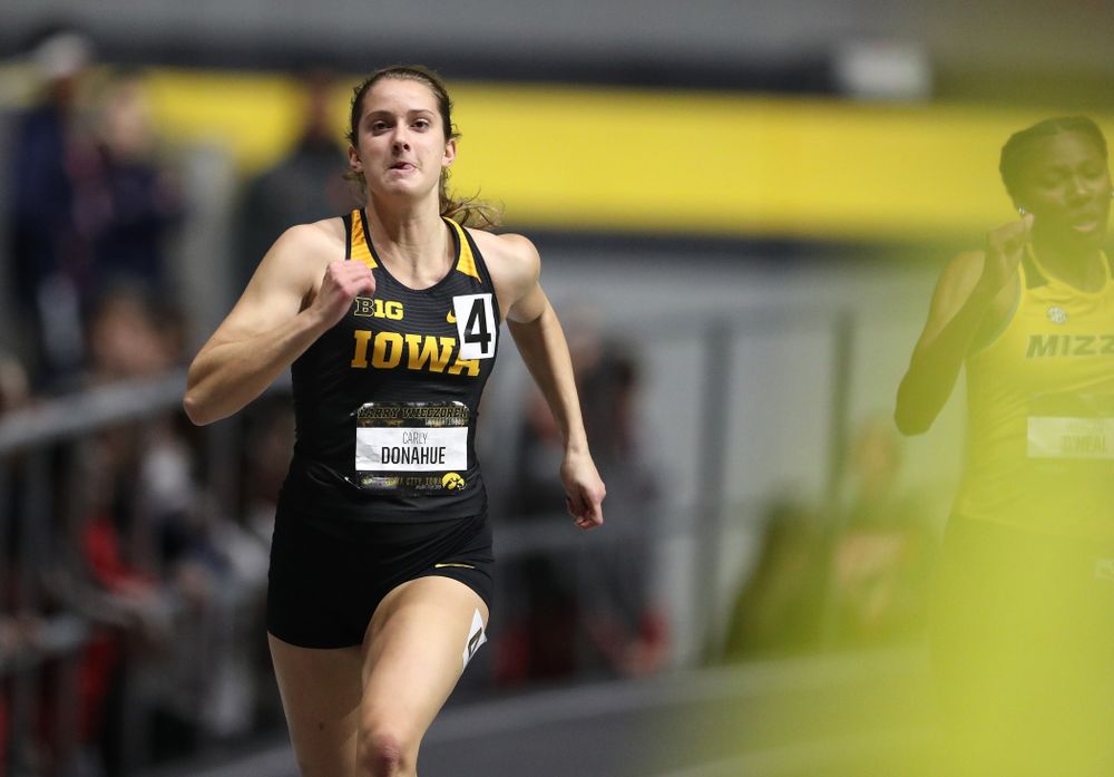 Iowa's Carly Donahue runs the 200-meters during the 2019 Larry Wieczorek Invitational  Friday, January 18, 2019 at the Hawkeye Tennis and Recreation Center. (Brian Ray/hawkeyesports.com)