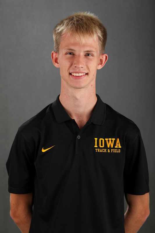 Kal Lewis - Men's Cross Country - University of Iowa Athletics
