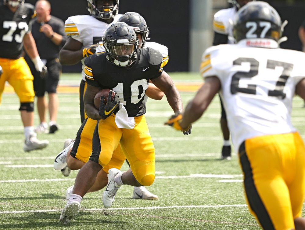 Iowa Hawkeyes running back Mekhi Sargent (10) on a run during Fall Camp Practice No. 11 at the Hansen Football Performance Center in Iowa City on Wednesday, Aug 14, 2019. (Stephen Mally/hawkeyesports.com)