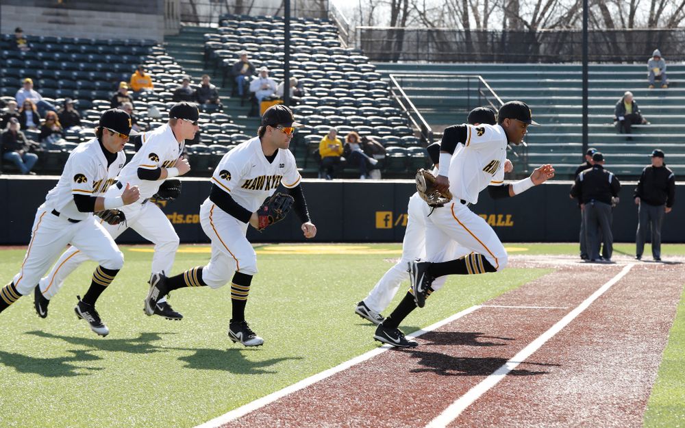 The Iowa Hawkeyes take the field against Northern Illinois Tuesday, April 17, 2018 at Duane Banks Field. (Brian Ray/hawkeyesports.com)