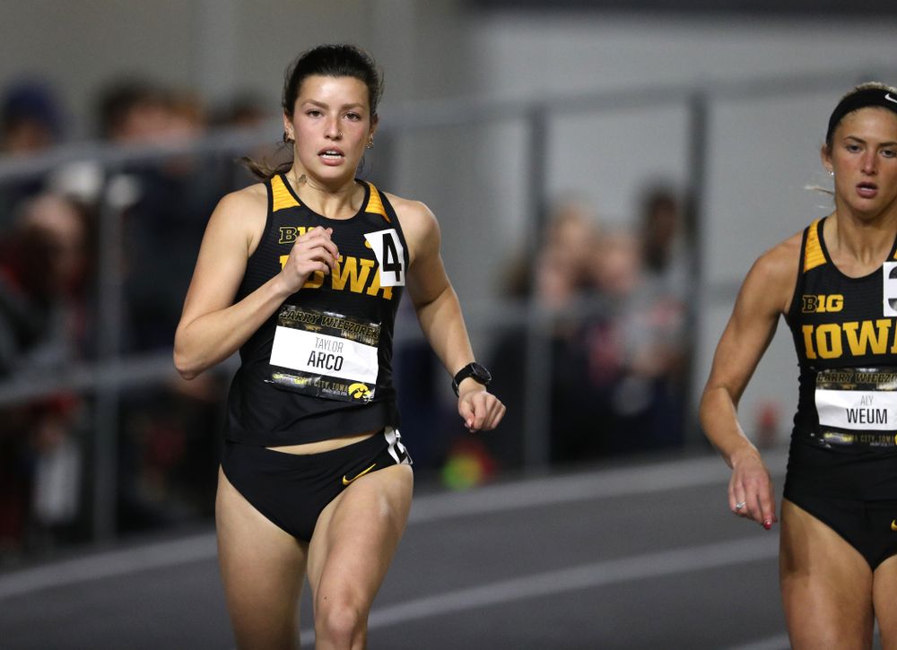 Iowa's Taylor Arco runs the 600 meter premier during the 2019 Larry Wieczorek Invitational Friday, January 18, 2019 at the Hawkeye Tennis and Recreation Center. (Brian Ray/hawkeyesports.com)