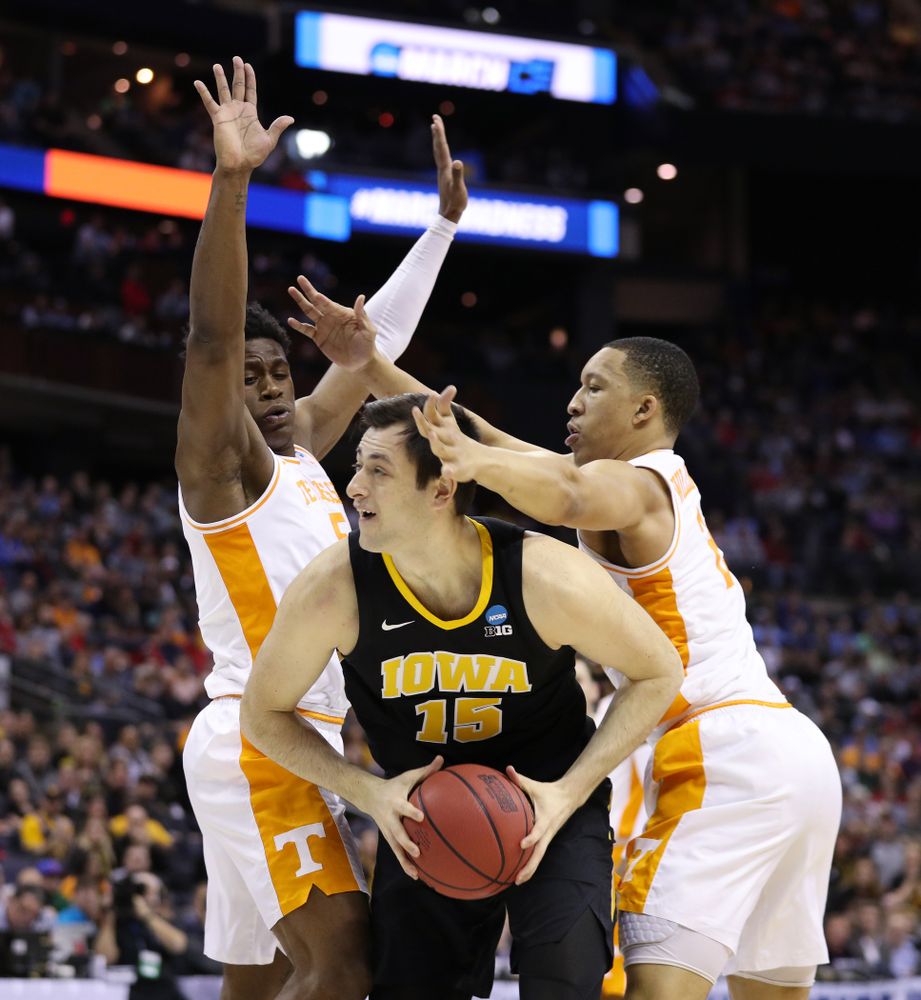 Iowa Hawkeyes forward Ryan Kriener (15) against the Tennessee Volunteers in the second round of the 2019 NCAA Men's Basketball Tournament Sunday, March 24, 2019 at Nationwide Arena in Columbus, Ohio. (Brian Ray/hawkeyesports.com)