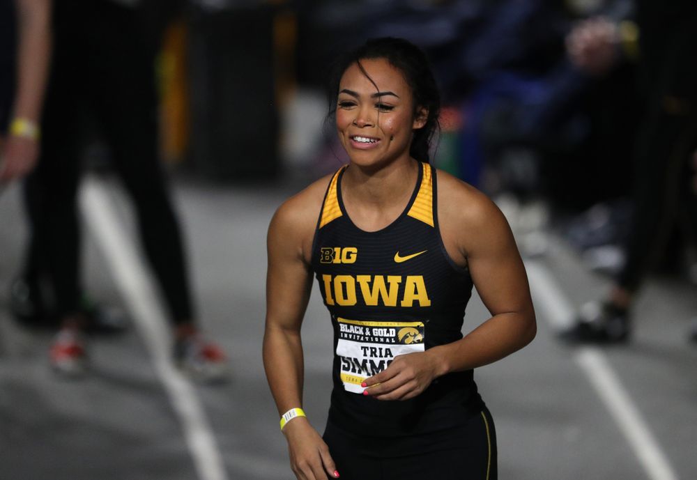 Iowa's Tria Simmons competes in the Shot Put during the Black and Gold Premier meet Saturday, January 26, 2019 at the Recreation Building. (Brian Ray/hawkeyesports.com)