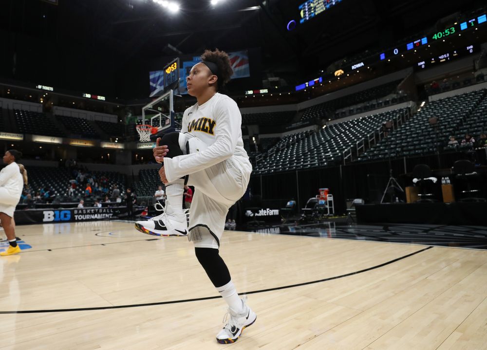 Iowa Hawkeyes guard Tania Davis (11) against the Indiana Hoosiers in the quarterfinals of the Big Ten Tournament Friday, March 8, 2019 at Bankers Life Fieldhouse in Indianapolis, Ind. (Brian Ray/hawkeyesports.com)