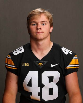 Zach  Ortwerth - Football - University of Iowa Athletics