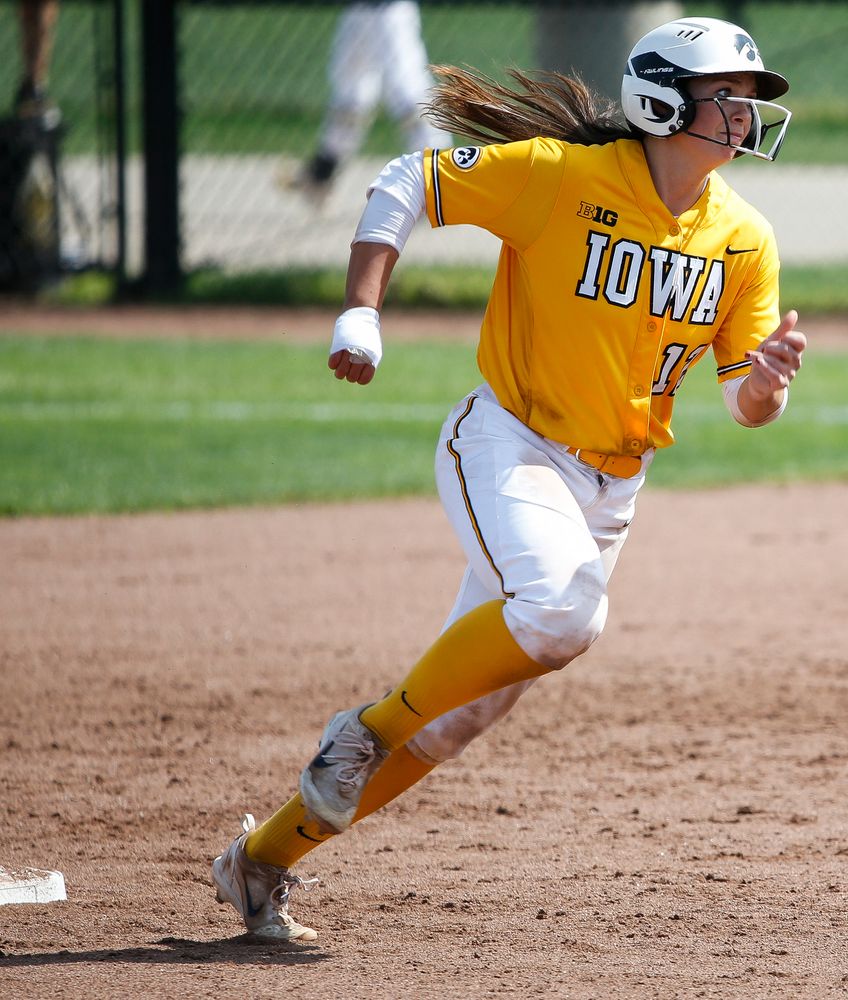 Iowa Hawkeyes catcher Angela Schmiederer (12)