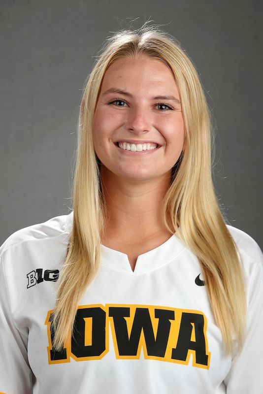 Erin Carter - Softball - University of Iowa Athletics