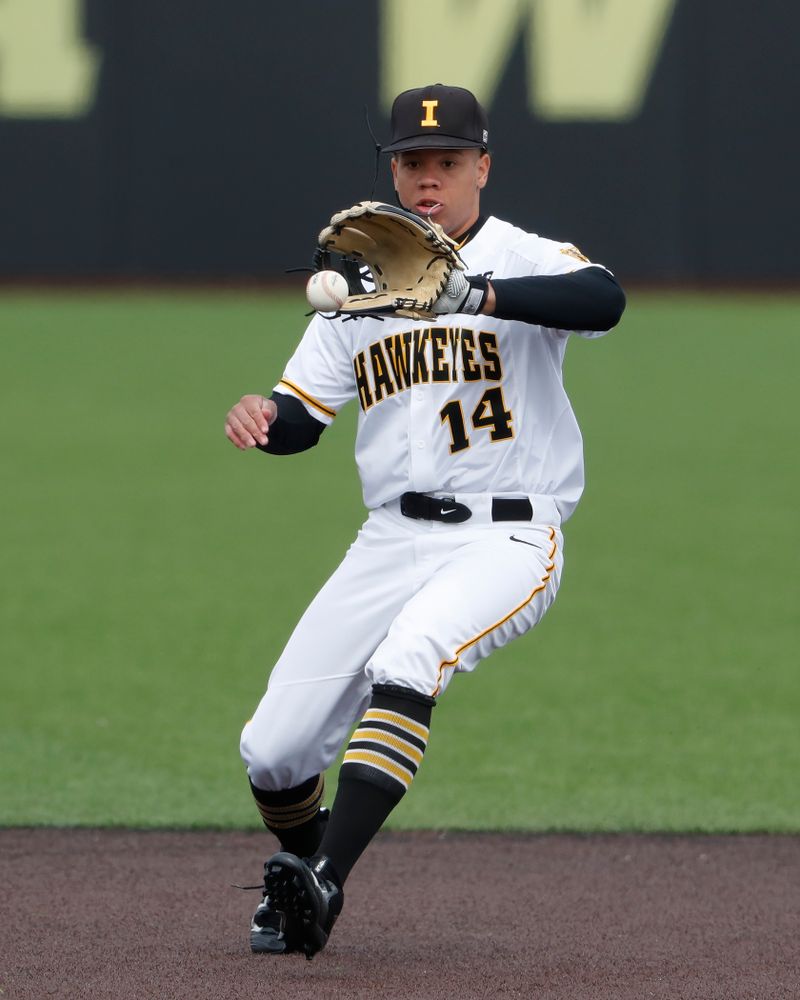 Iowa Hawkeyes second baseman Zion Pettigrew (14) during a double header against the Indiana Hoosiers Friday, March 23, 2018 at Duane Banks Field. (Brian Ray/hawkeyesports.com)