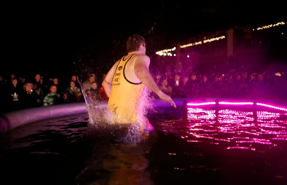 The Hawkeye Wrestling Club Arctic Plunge Saturday, January 27, 2018 at Brown Dear Golf Course in Coralville. (Brian Ray/hawkeyesports.com)