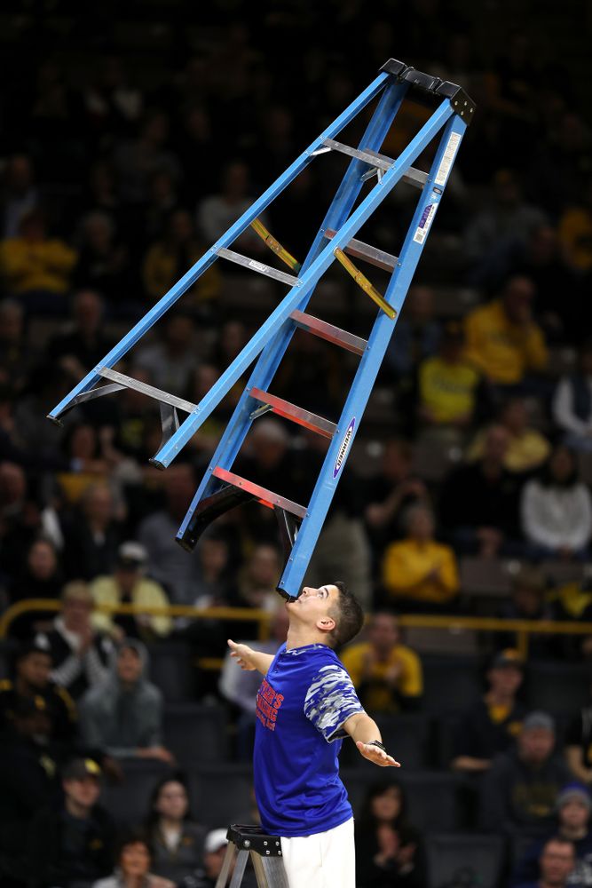 Tyler's Amazing Balancing Act against the Nebraska Cornhuskers Sunday, January 6, 2019 at Carver-Hawkeye Arena. (Brian Ray/hawkeyesports.com)