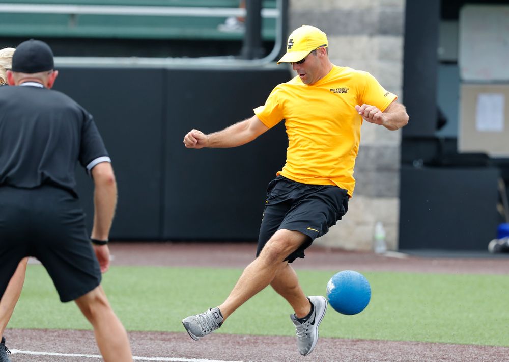  Women's  Golf Assistant Coach Mike Roters during the Iowa Student Athlete Kickoff Kickball game  Sunday, August 19, 2018 at Duane Banks Field. (Brian Ray/hawkeyesports.com)