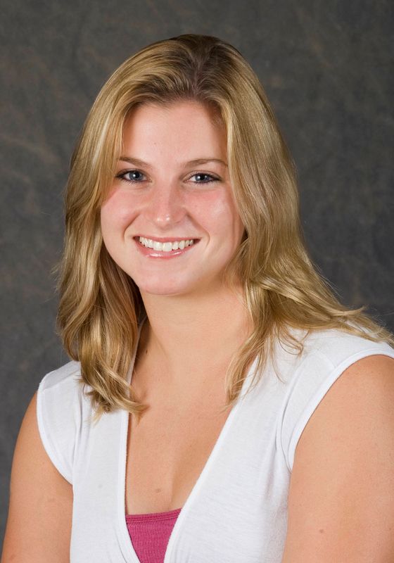 Amanda Stahle - Women's Track &amp; Field - University of Iowa Athletics