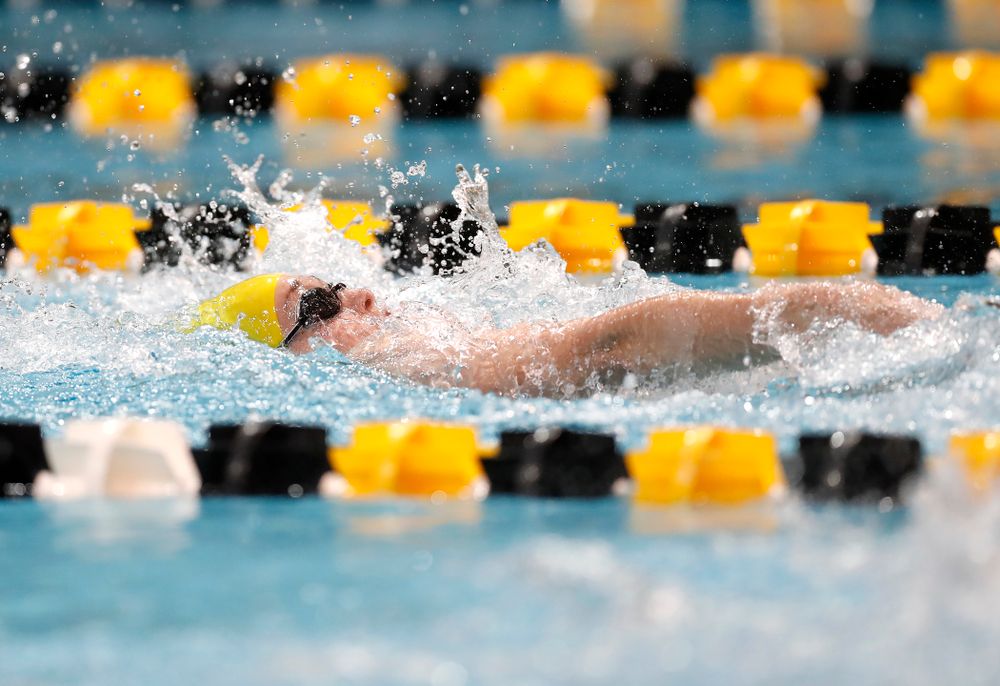Kelsey Drake swims the 200 yard IM during the Black and Gold Intrasquad Saturday, September 29, 2018 at the Campus Recreation and Wellness Center. (Brian Ray/hawkeyesports.com)