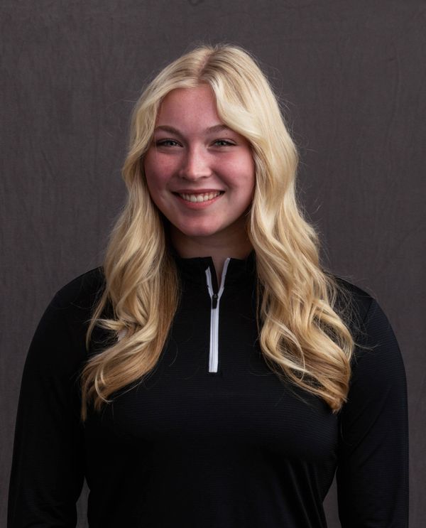 Kaia Vanney - Women's Gymnastics - University of Iowa Athletics