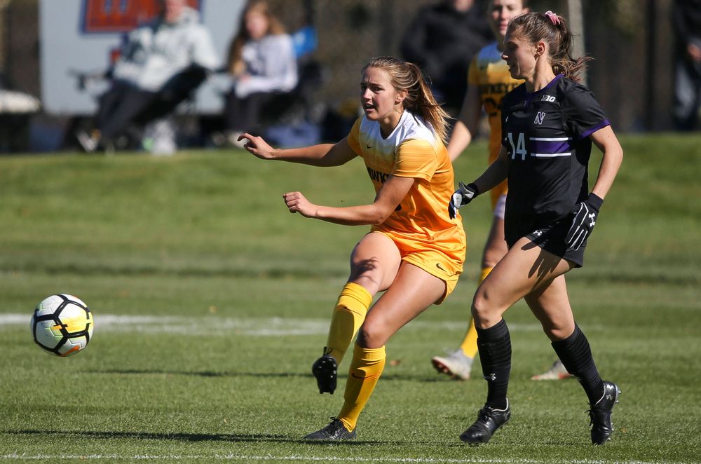 Iowa Hawkeyes midfielder Isabella Blackman (6) passes the ball during a game against Northwestern at the Iowa Soccer Complex on October 21, 2018. (Tork Mason/hawkeyesports.com)