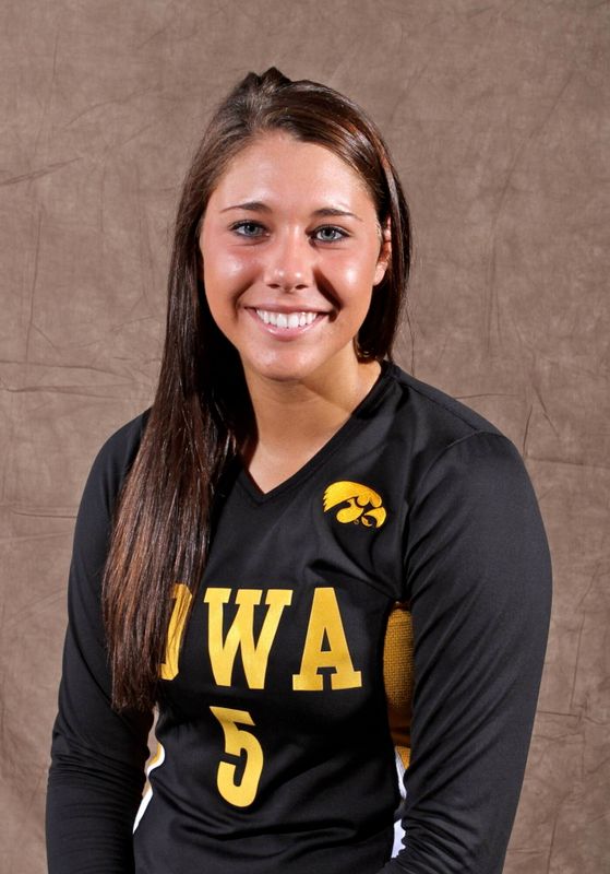 Lauren Friedman - Volleyball - University of Iowa Athletics