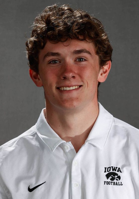 Alex Eichmann - Football - University of Iowa Athletics