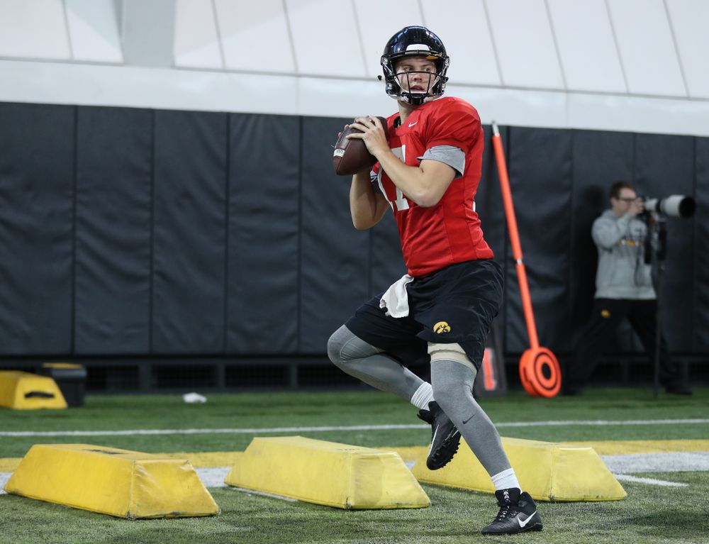 Iowa Hawkeyes quarterback Ryan Schmidt (17) during preparation for the 2019 Outback Bowl Monday, December 17, 2018 at the Hansen Football Performance Center. (Brian Ray/hawkeyesports.com)