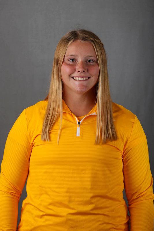 Delaney Knutson - Women's Rowing - University of Iowa Athletics