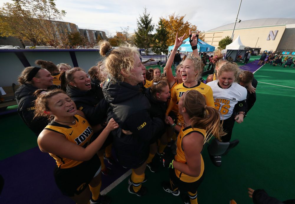 The Iowa Hawkeyes celebrate their 2-1 victory over the Michigan Wolverines in the semi-finals of the Big Ten Tournament Friday, November 2, 2018 at Lakeside Field on the campus of Northwestern University in Evanston, Ill. (Brian Ray/hawkeyesports.com)