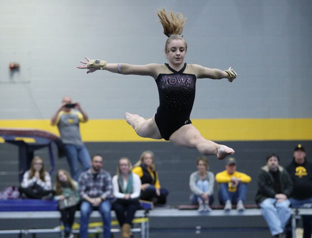 Lauren Guerin competes on the floor during the Black and Gold intrasquad meet Saturday, December 1, 2018 at the University of Iowa Field House. (Brian Ray/hawkeyesports.com)