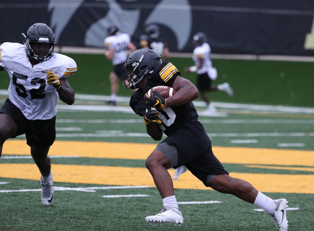 Iowa Hawkeyes running back Mekhi Sargent (10) during practice No. 4 of Fall Camp Monday, August 6, 2018 at the Hansen Football Performance Center. (Brian Ray/hawkeyesports.com)